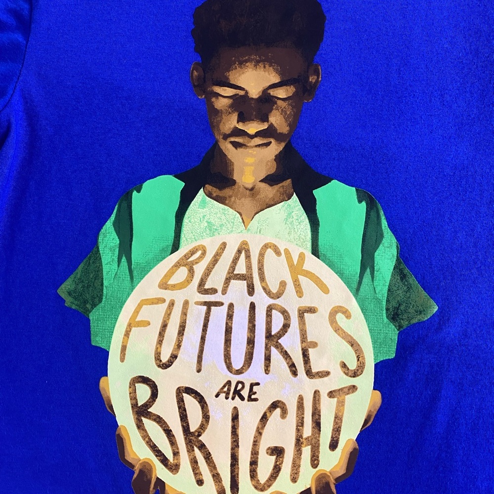 Black Futures Are Bright T-shirt size 5 XS